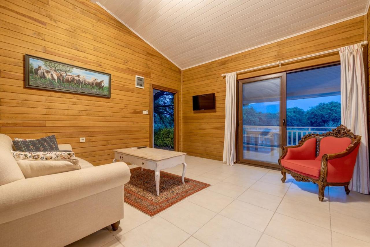 Maison d'hôtes Turkuazkoey à Finike Extérieur photo